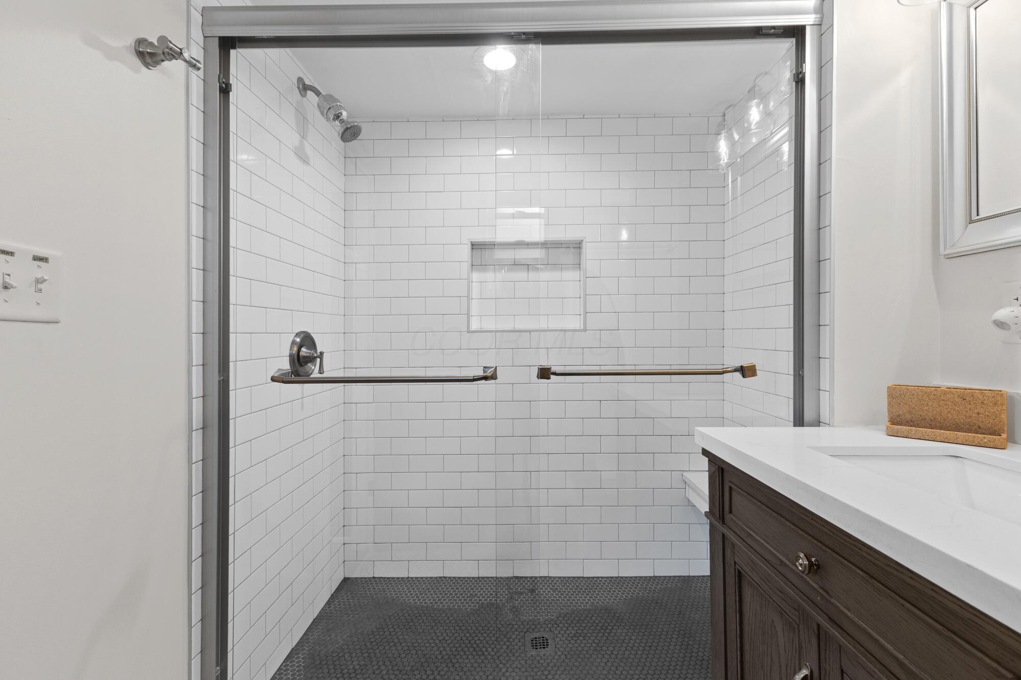 270 S Kellner Road, Columbus, Ohio image 36