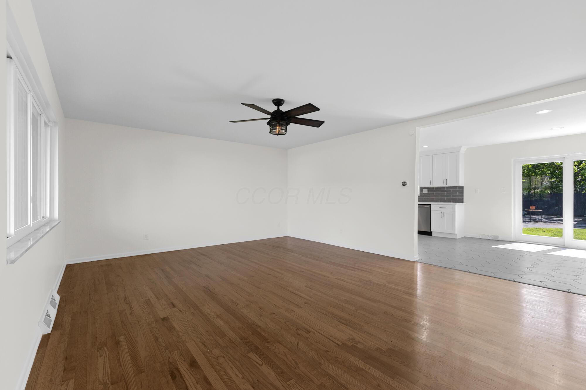 270 S Kellner Road, Columbus, Ohio image 5