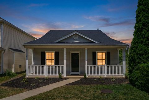 Photo of 2810 Patrick Henry Avenue 91 #91, Columbus, OH 43207 (MLS # 226023124)