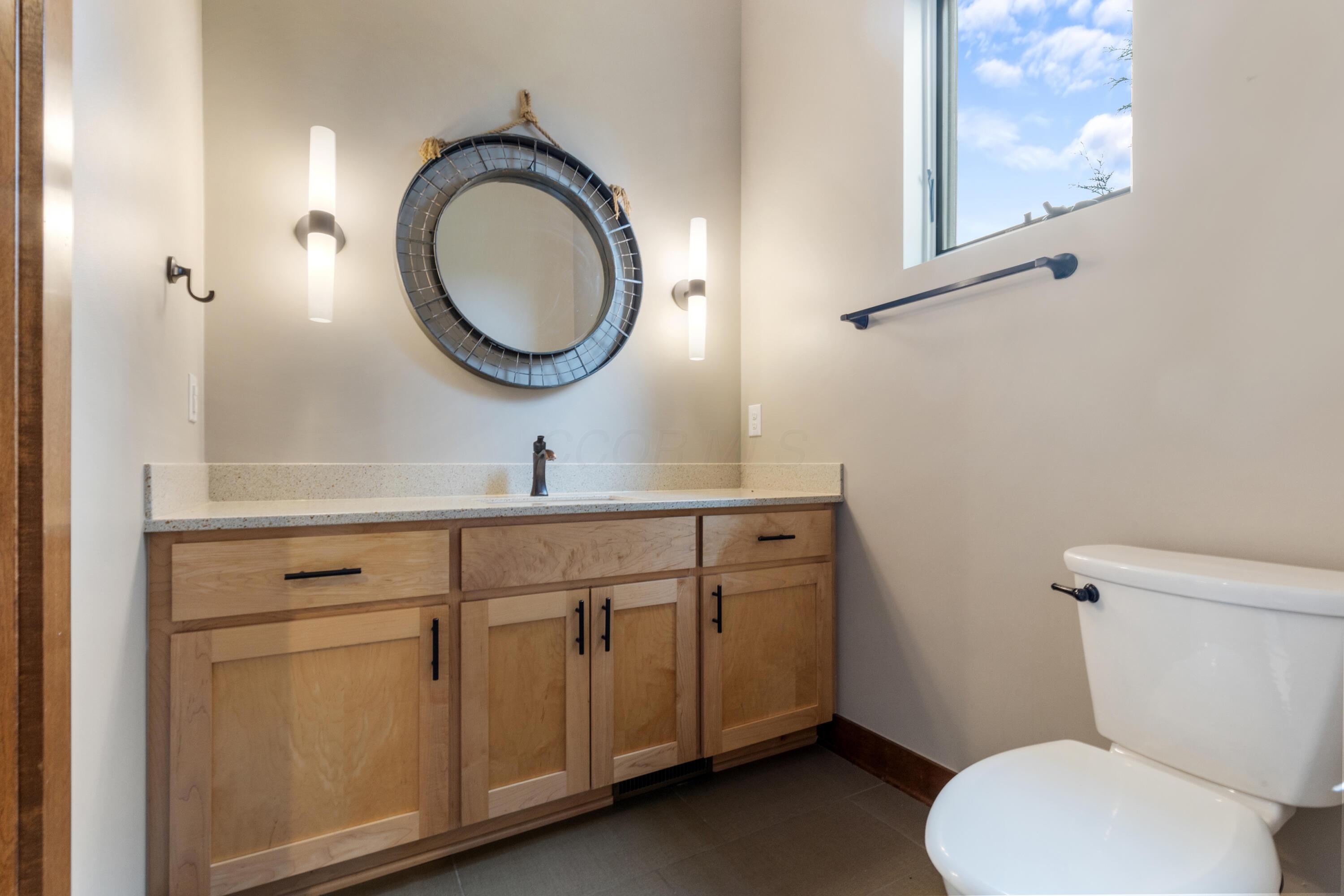 17311 Gambier Road, Mount Vernon, Ohio image 38