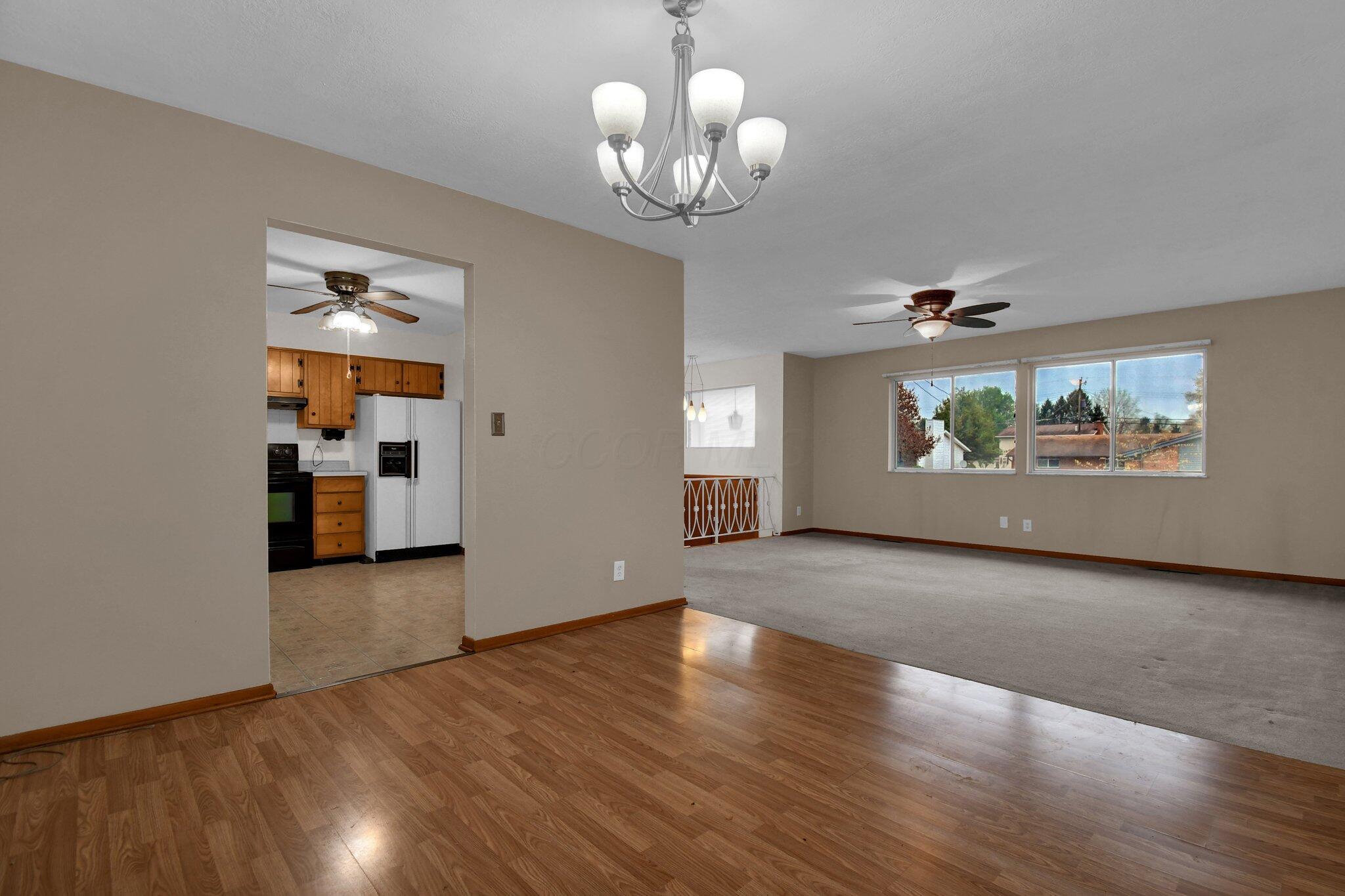 627 Canterbury Court, Newark, Ohio image 13