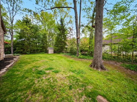 Tiny photo for 638 Ridenour Road, Columbus, OH 43230 (MLS # 226014322)