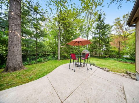 Tiny photo for 638 Ridenour Road, Columbus, OH 43230 (MLS # 226014322)