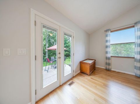Tiny photo for 638 Ridenour Road, Columbus, OH 43230 (MLS # 226014322)
