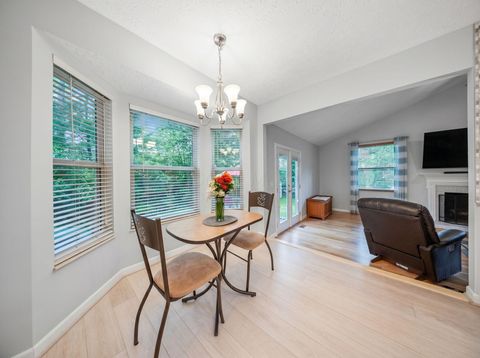 Tiny photo for 638 Ridenour Road, Columbus, OH 43230 (MLS # 226014322)
