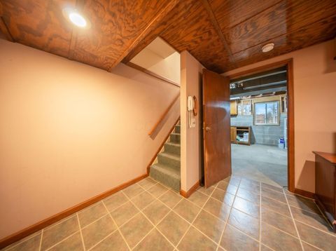 Tiny photo for 638 Ridenour Road, Columbus, OH 43230 (MLS # 226014322)