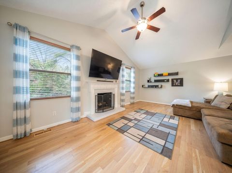 Tiny photo for 638 Ridenour Road, Columbus, OH 43230 (MLS # 226014322)