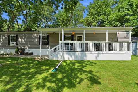 Photo of 209 French Run Lane 209 #209, Reynoldsburg, OH 43068 (MLS # 226025830)