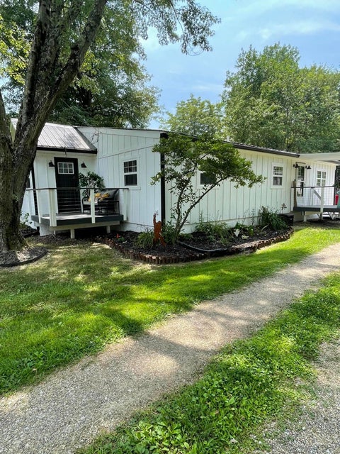 Photo of 376 Merritt Road SW, Pataskala, OH 43062 (MLS # 226027267)