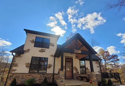 5808 Township Road 250, Logan, OH 43138 - MLS#: 225009996