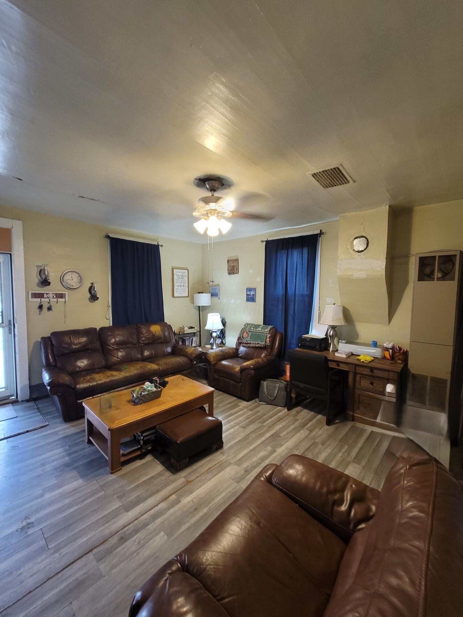 327 N High Street, Caledonia, Ohio image 2