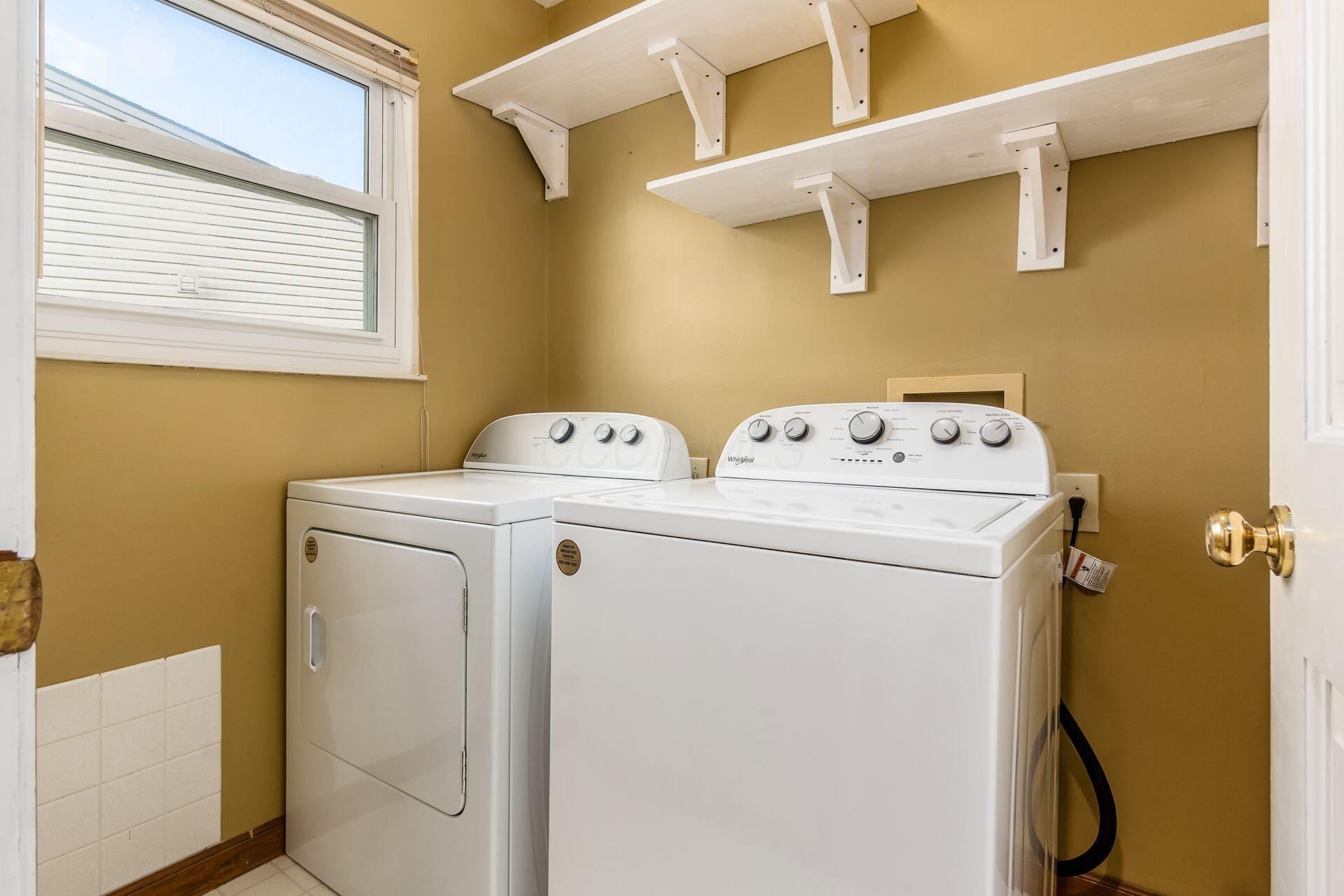 1453 Dickson Drive, Columbus, Ohio image 21