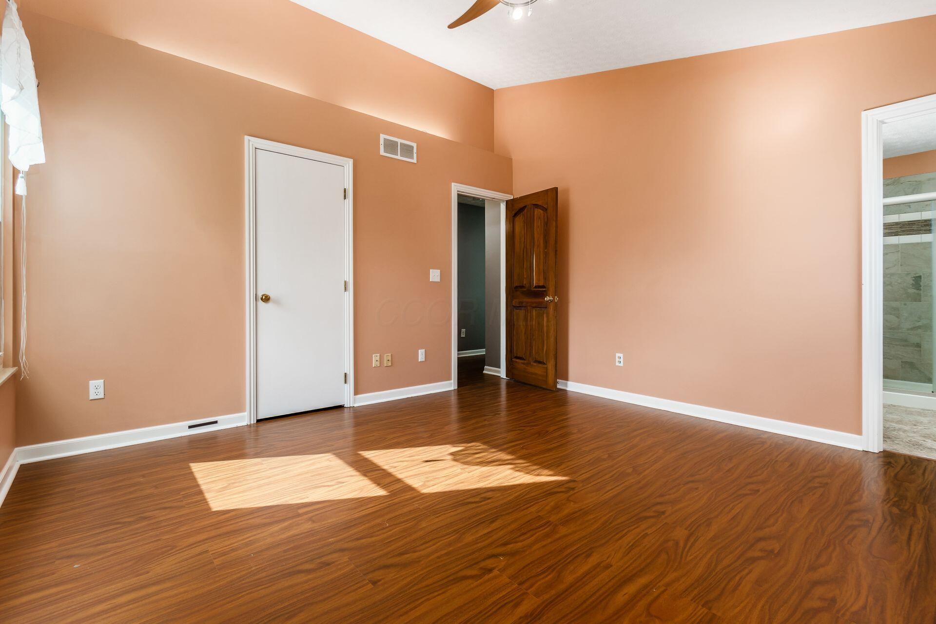 1453 Dickson Drive, Columbus, Ohio image 30