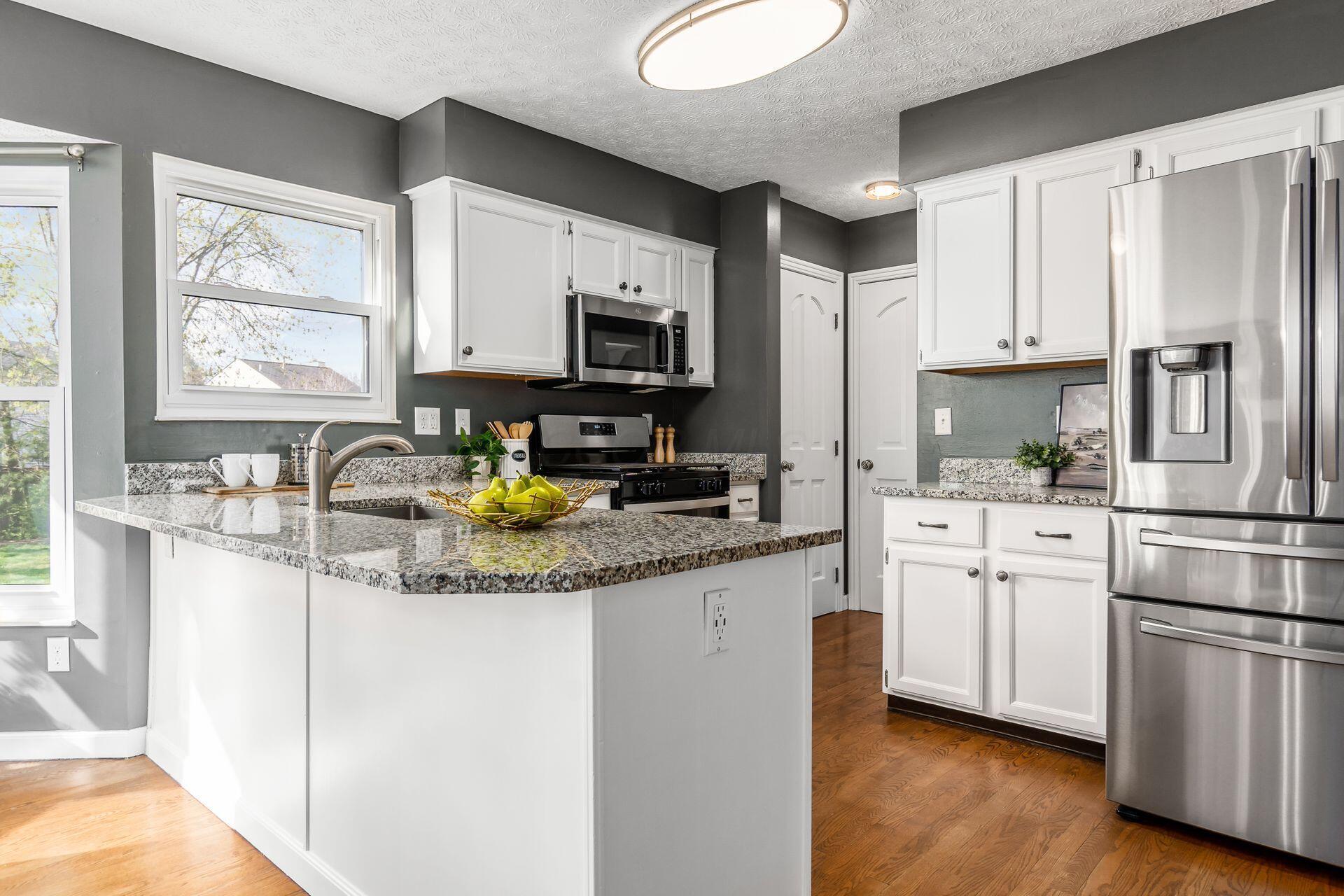 1453 Dickson Drive, Columbus, Ohio image 17