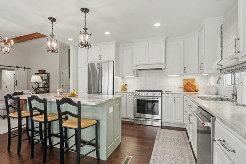 Tiny photo for 1339 Durness Court, Columbus, OH 43235 (MLS # 226022161)