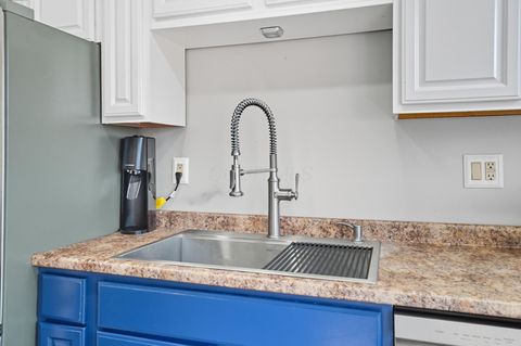 Tiny photo for 5549 Rockwood Court R48 #R48, Columbus, OH 43229 (MLS # 225037085)