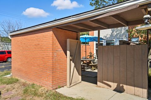 Tiny photo for 5549 Rockwood Court R48 #R48, Columbus, OH 43229 (MLS # 225037085)