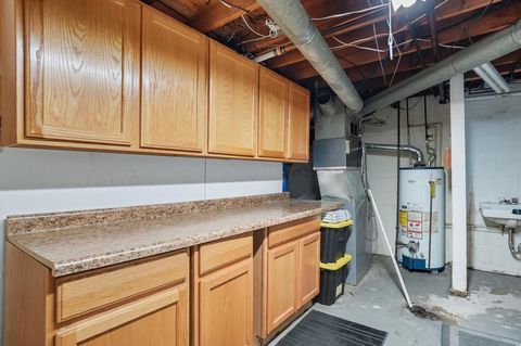 Tiny photo for 5549 Rockwood Court R48 #R48, Columbus, OH 43229 (MLS # 225037085)