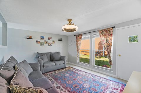 Tiny photo for 5549 Rockwood Court R48 #R48, Columbus, OH 43229 (MLS # 225037085)