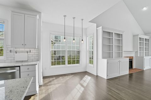 Tiny photo for 7179 Fernridge Drive, New Albany, OH 43054 (MLS # 225038476)