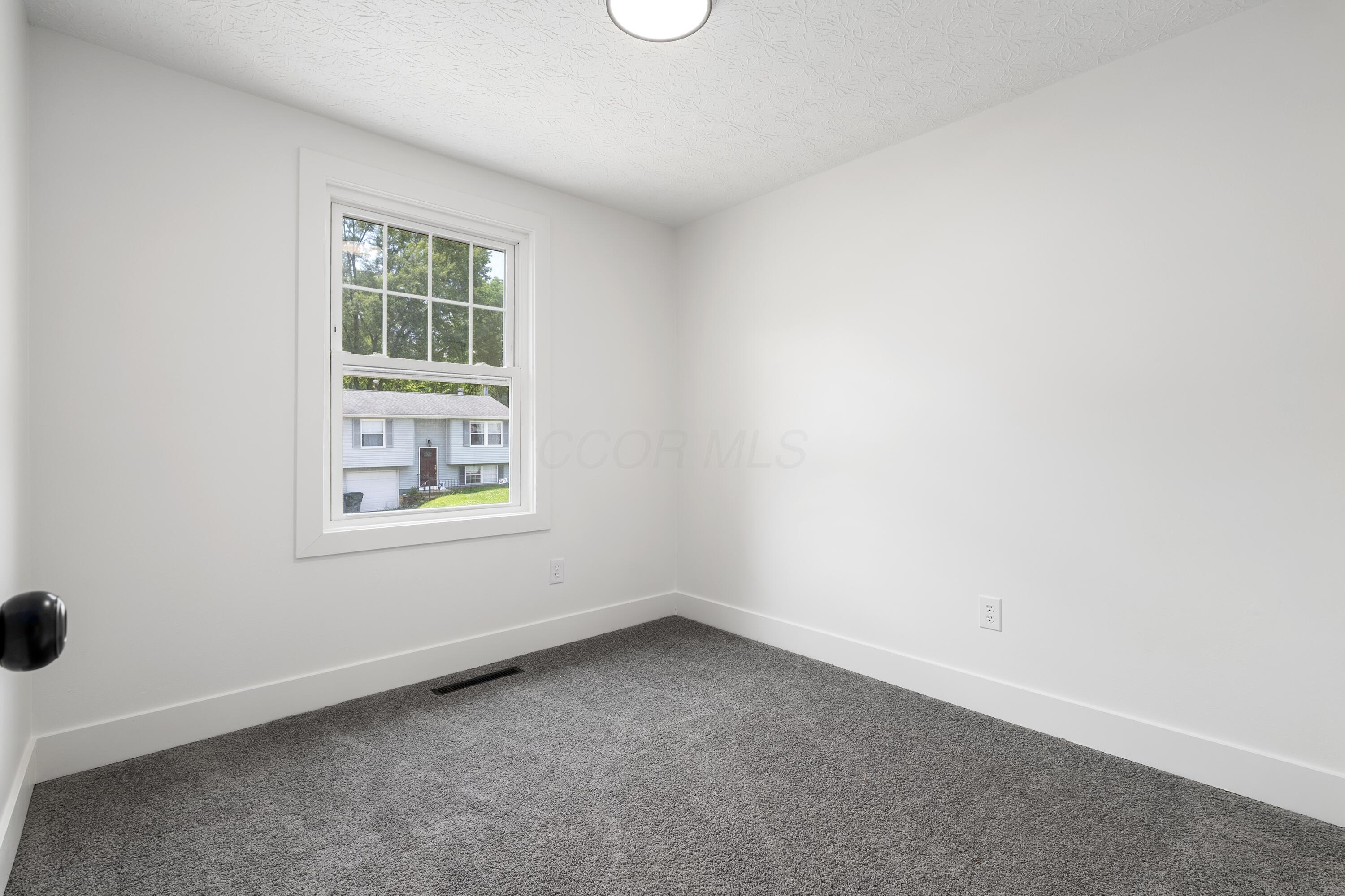 4094 Jonquil Street, Columbus, Ohio image 40