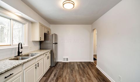 Tiny photo for 2282 Gerbert Road, Columbus, OH 43211 (MLS # 225044824)