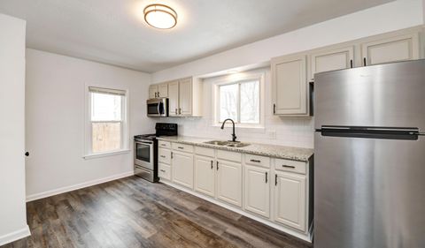 Tiny photo for 2282 Gerbert Road, Columbus, OH 43211 (MLS # 225044824)