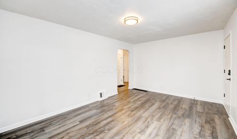 Tiny photo for 2282 Gerbert Road, Columbus, OH 43211 (MLS # 225044824)