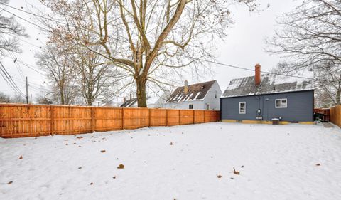 Tiny photo for 2282 Gerbert Road, Columbus, OH 43211 (MLS # 225044824)