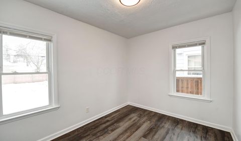 Tiny photo for 2282 Gerbert Road, Columbus, OH 43211 (MLS # 225044824)