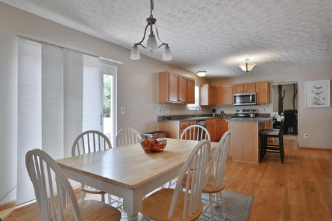 Tiny photo for 1918 Bay Port Drive, Grove City, OH 43123 (MLS # 226026657)