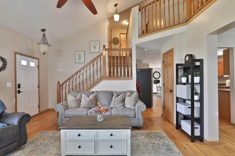 Tiny photo for 1918 Bay Port Drive, Grove City, OH 43123 (MLS # 226026657)