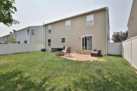 Tiny photo for 1918 Bay Port Drive, Grove City, OH 43123 (MLS # 226026657)