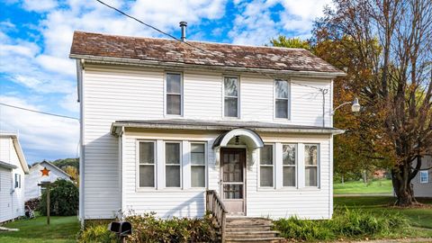 Photo of 12804 Township 1001 #1001, Crooksville, OH 43731 (MLS # 225039402)