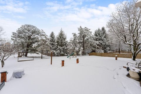 Tiny photo for 1252 Rice Avenue, Gahanna, OH 43230 (MLS # 225044665)