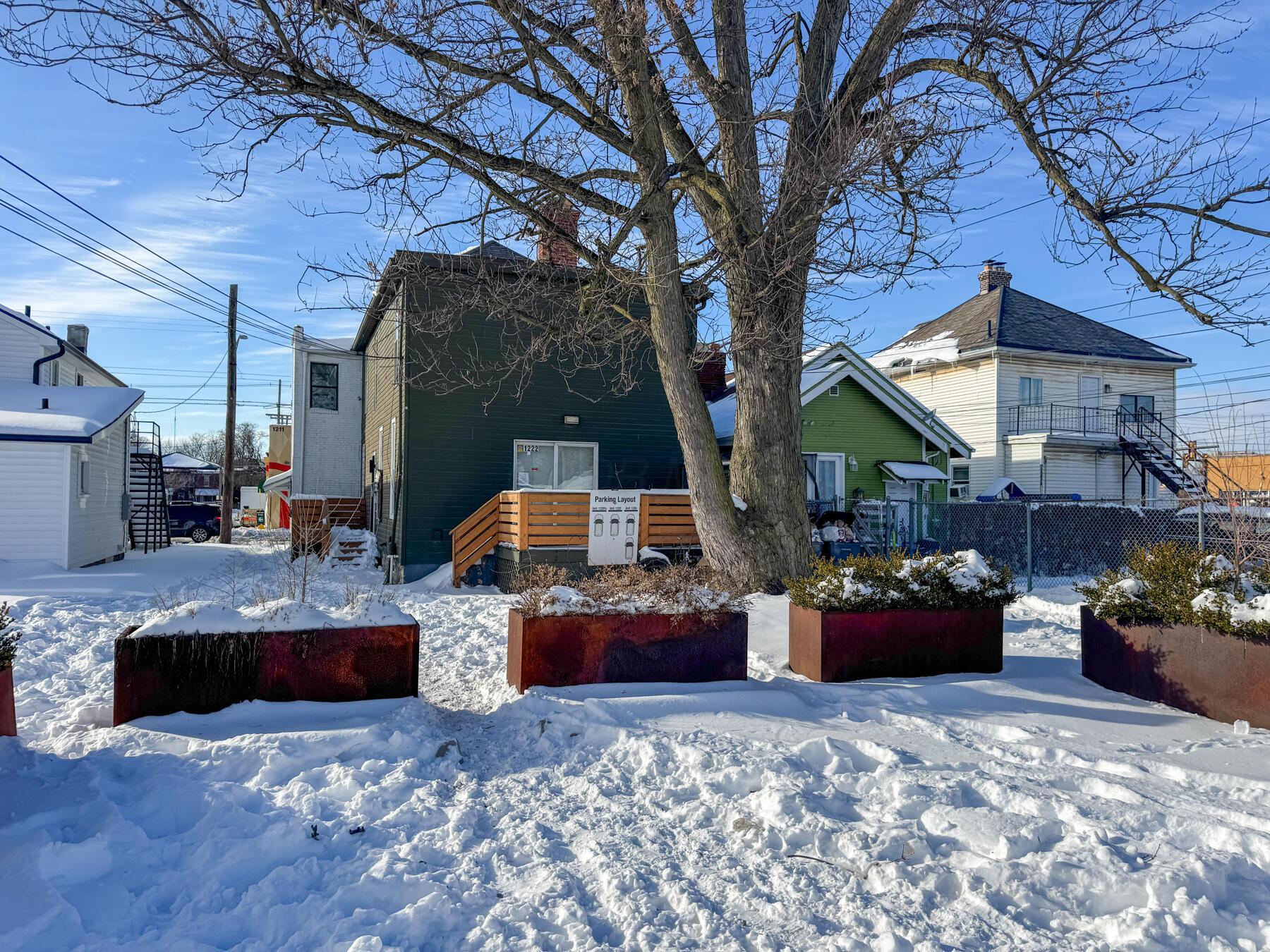 1220-1222 Parsons Avenue