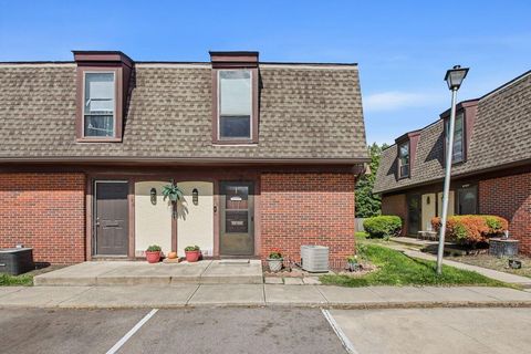 Photo of 6548 San Miguel Place, Reynoldsburg, OH 43068 (MLS # 226016282)