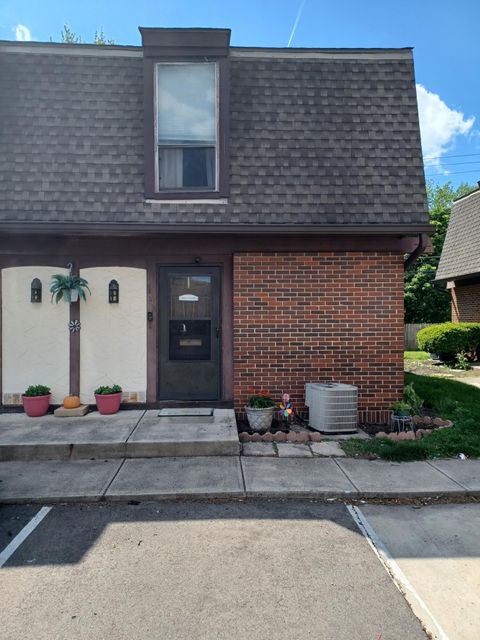 Photo of 6548 San Miguel Place, Reynoldsburg, OH 43068 (MLS # 226016282)