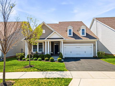 Photo of 6219 Callaway Square W Lot 28 #Lot 28, New Albany, OH 43054 (MLS # 226012271)