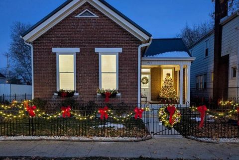 Photo of 411 Church Street, Chillicothe, OH 45601 (MLS # 226002241)