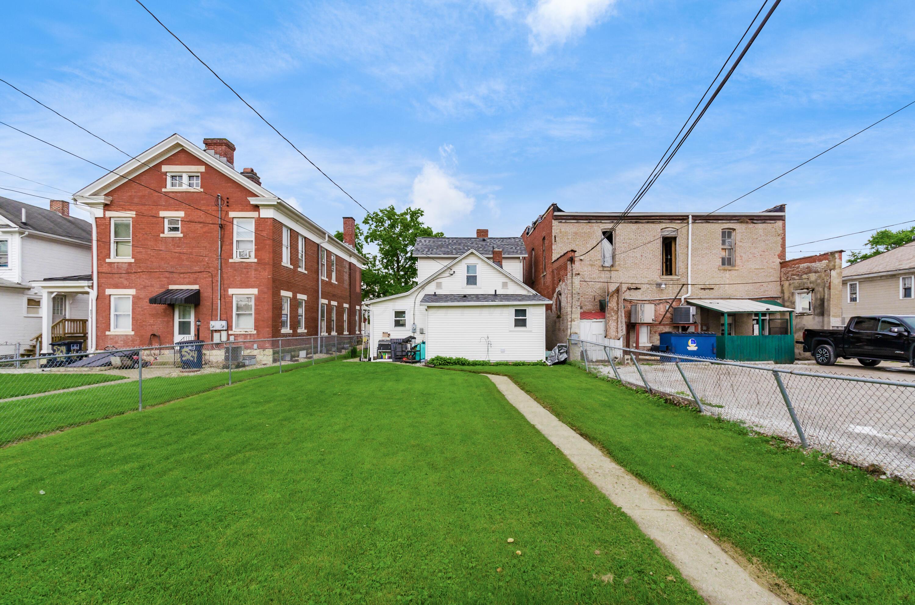 526 N Columbus Street, Lancaster, Ohio image 26