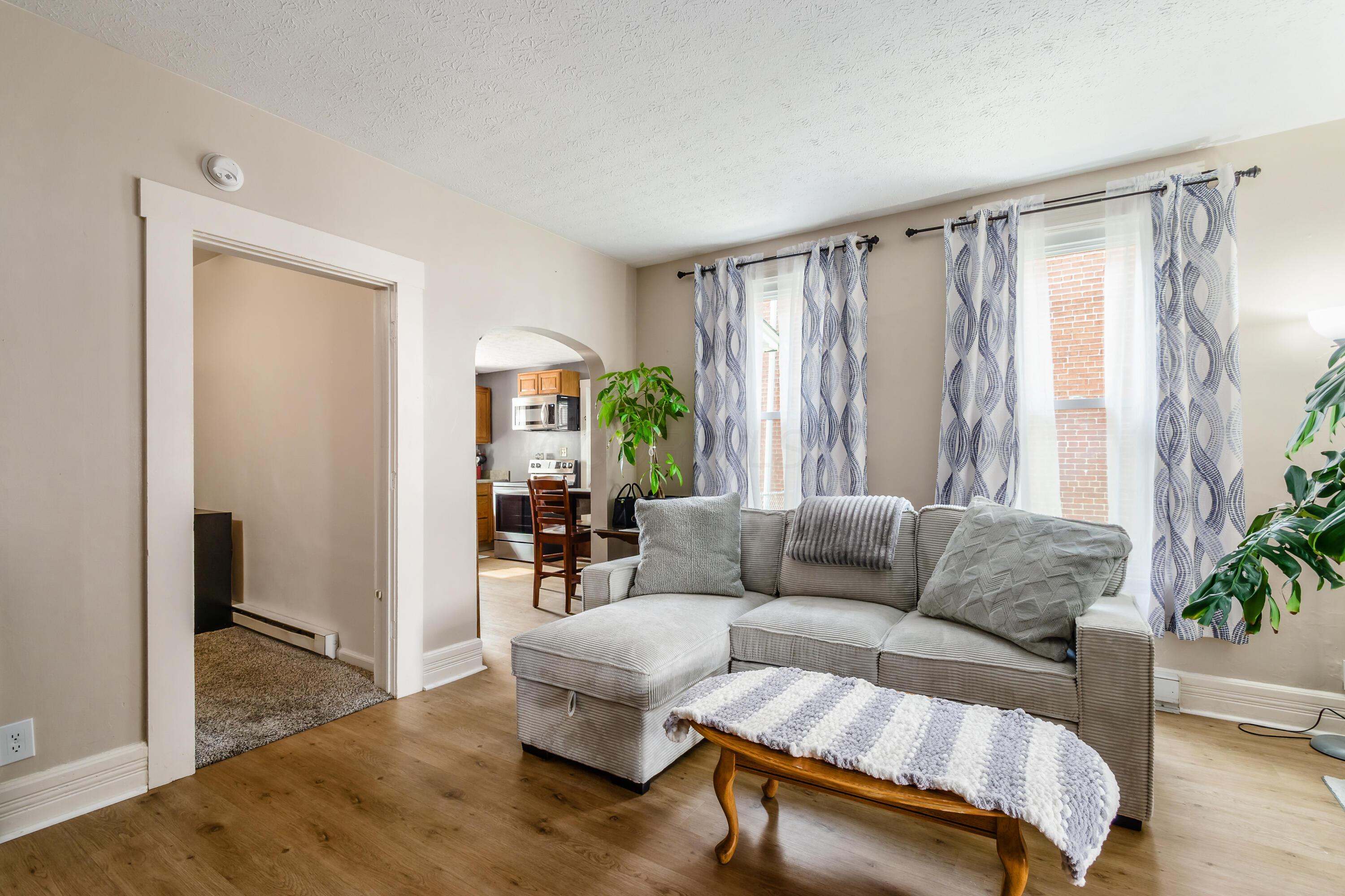 526 N Columbus Street, Lancaster, Ohio image 6