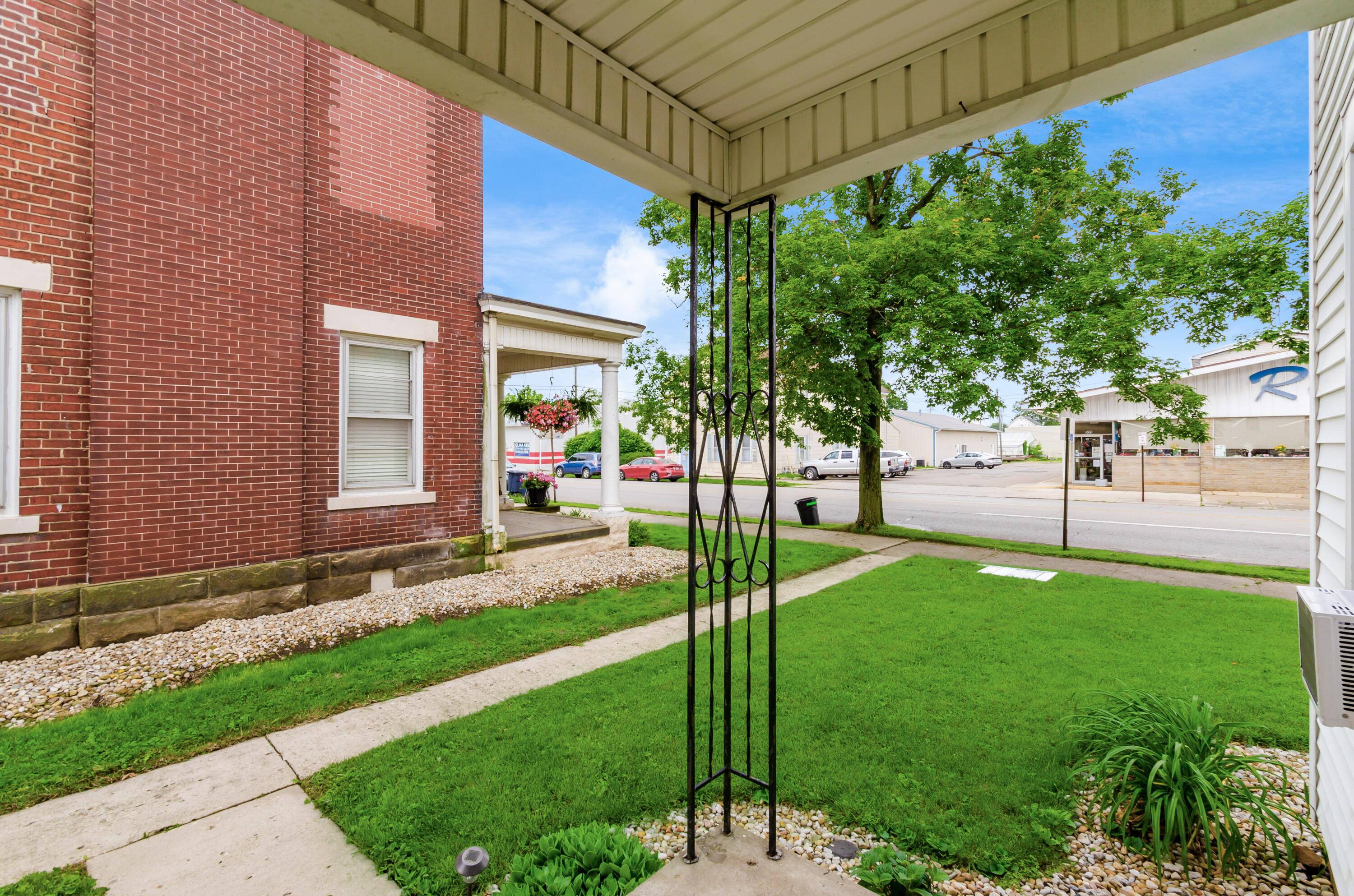 526 N Columbus Street, Lancaster, Ohio image 5