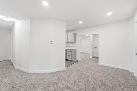 Tiny photo for 401 E Ohio Avenue, Mount Vernon, OH 43050 (MLS # 226026038)