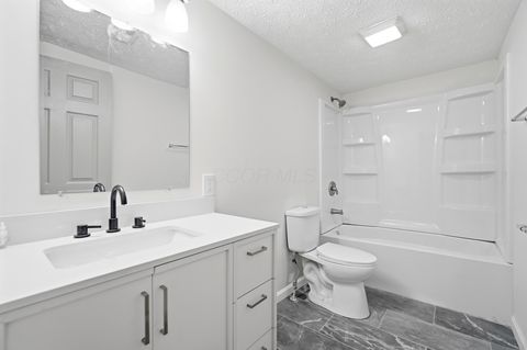 Tiny photo for 401 E Ohio Avenue, Mount Vernon, OH 43050 (MLS # 226026038)