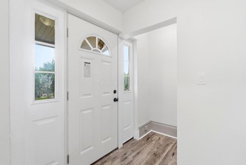 Tiny photo for 401 E Ohio Avenue, Mount Vernon, OH 43050 (MLS # 226026038)