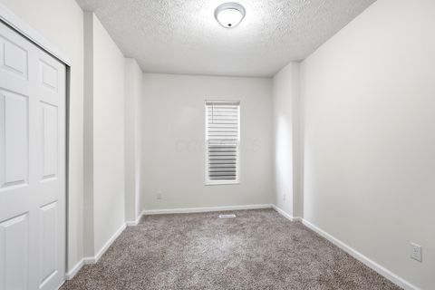 Tiny photo for 401 E Ohio Avenue, Mount Vernon, OH 43050 (MLS # 226026038)