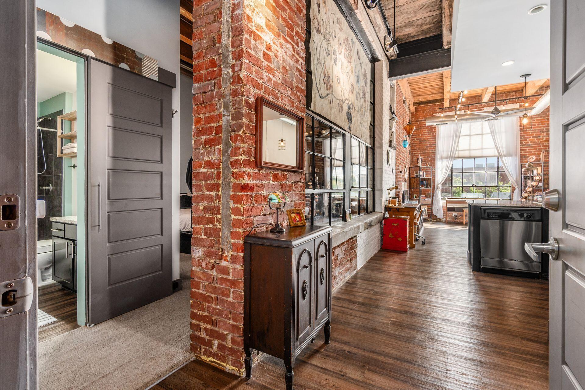 570 S Front Street 211