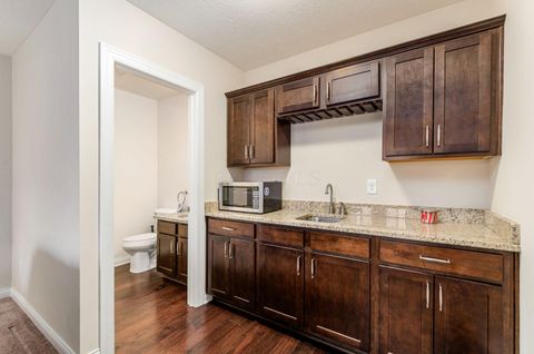 Tiny photo for 2776 Glenwood Way, Hilliard, OH 43026 (MLS # 226002602)