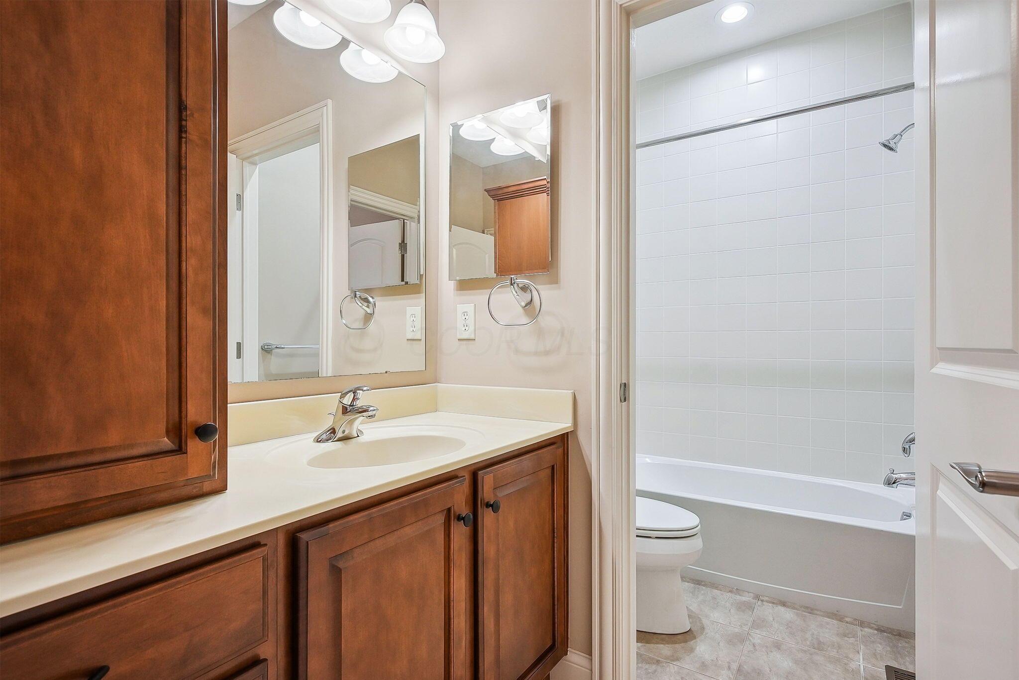 6711 Cooperstone Drive, Dublin, Ohio image 26